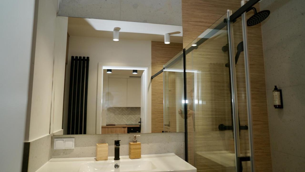 Castle Apartments - Queen Oświęcim Εξωτερικό φωτογραφία
